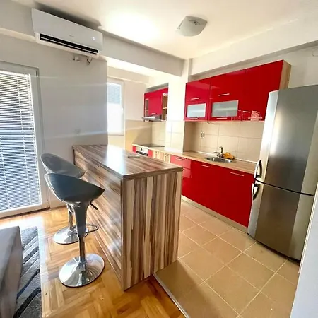 Aleksa Apartment